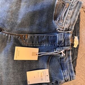 Good American High Rise Light Blue Jeans